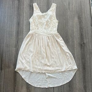 Aina Be - White Sleeveless Dress - Size Medium